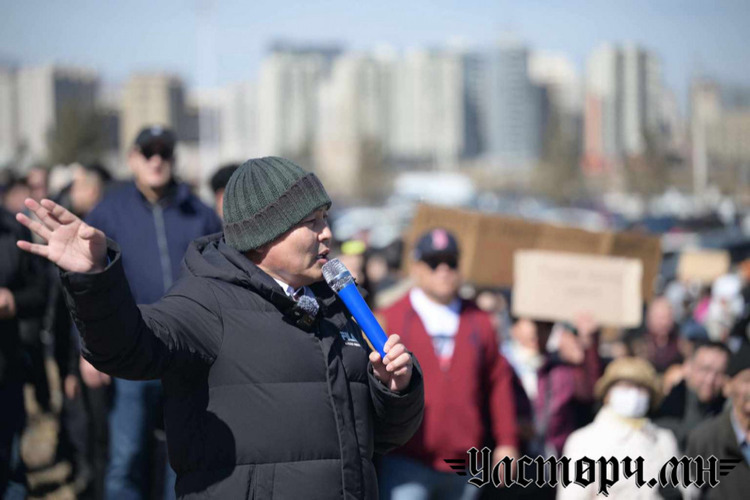 Х.Нямбаатар: Хотын түгжрэлийг бууруулахын төлөө Туулын хурдны замыг барьж байгаа учраас төслийг зогсоохгүй